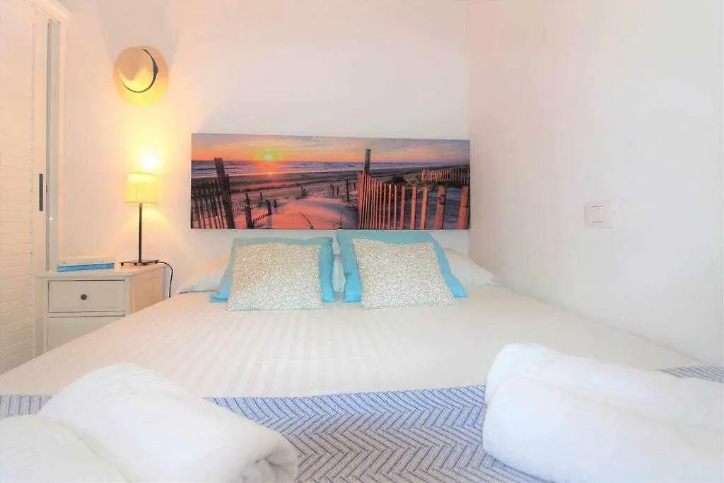 بيت للعطل فيلا Casa Alejandra Con Terraza Y Barbacoa إل جولفو إسبانيا